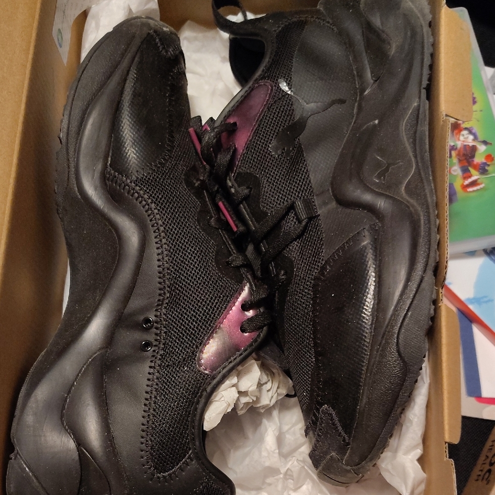 Puma Black Sneakers with Pink Highlights